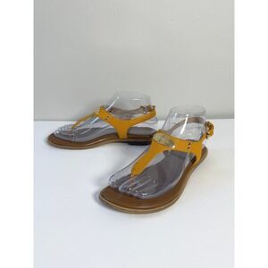 Michael Kors T-Strap Sandals Flats 6M Yellow Preppy Logo Plate‎ Saffiano Leather
